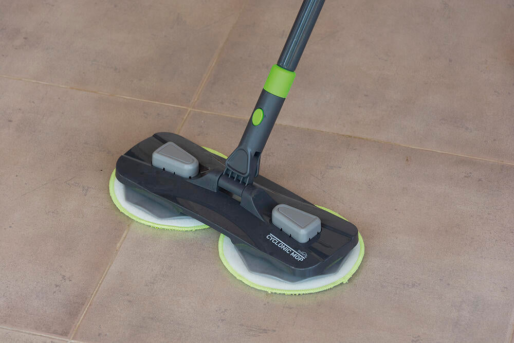 Mopa giratoria 360º que limpia, seca y pule en un solo paso